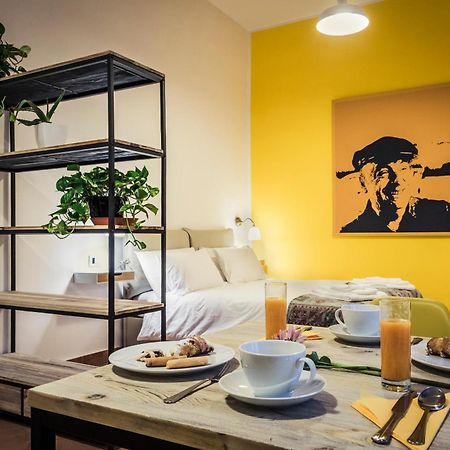 Palazzo Marigliano - Serviced Apartments Napoli Oda fotoğraf