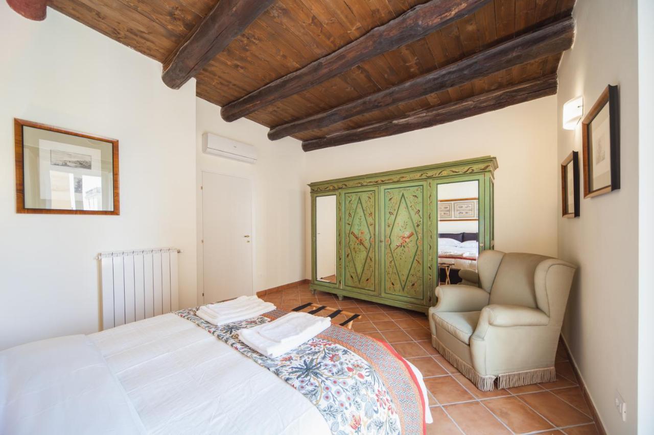 Palazzo Marigliano - Serviced Apartments Napoli Dış mekan fotoğraf