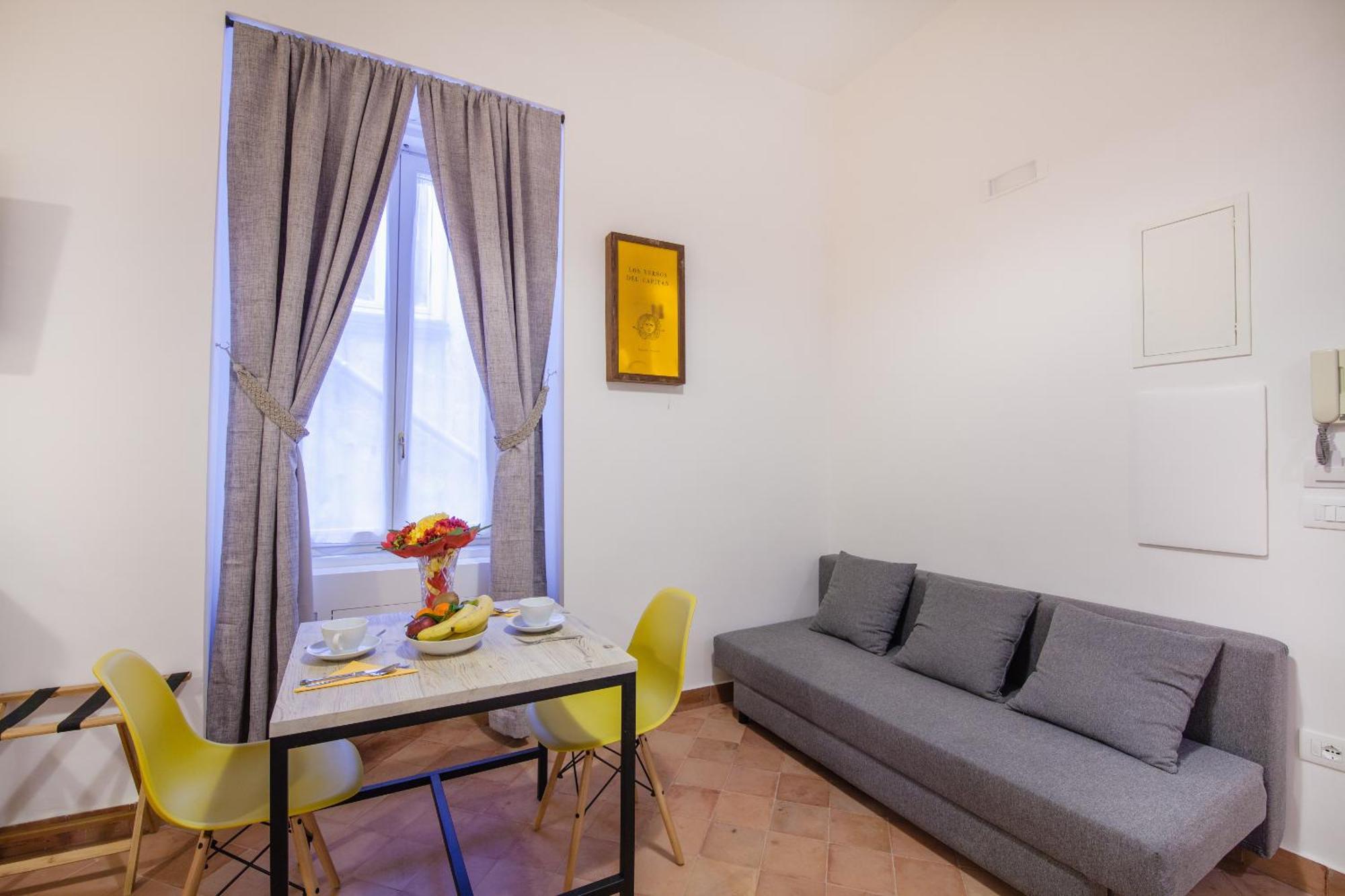 Palazzo Marigliano - Serviced Apartments Napoli Oda fotoğraf
